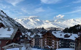 ARC 1950 - Superbe appartement skis aux pieds